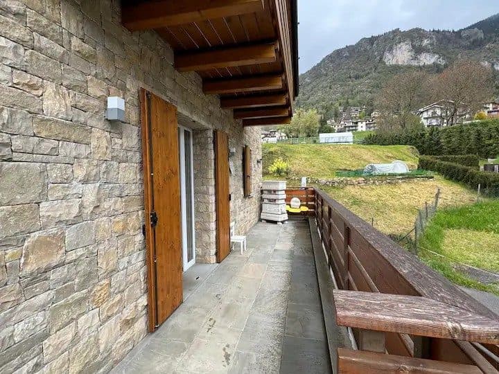 Casa la Pietra, Bratto — Castione della Presolana